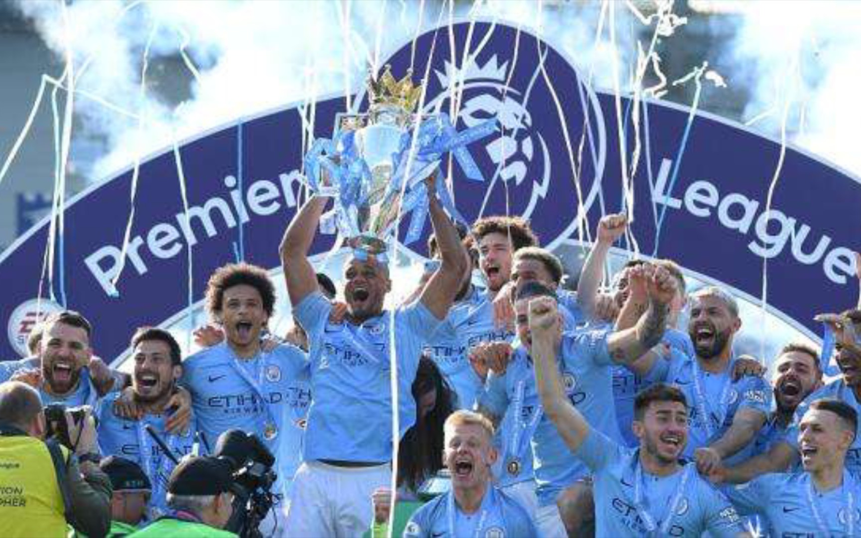 凸显了俱乐 凸显了俱乐