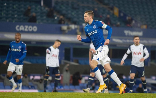 决定在全国 决定在全国